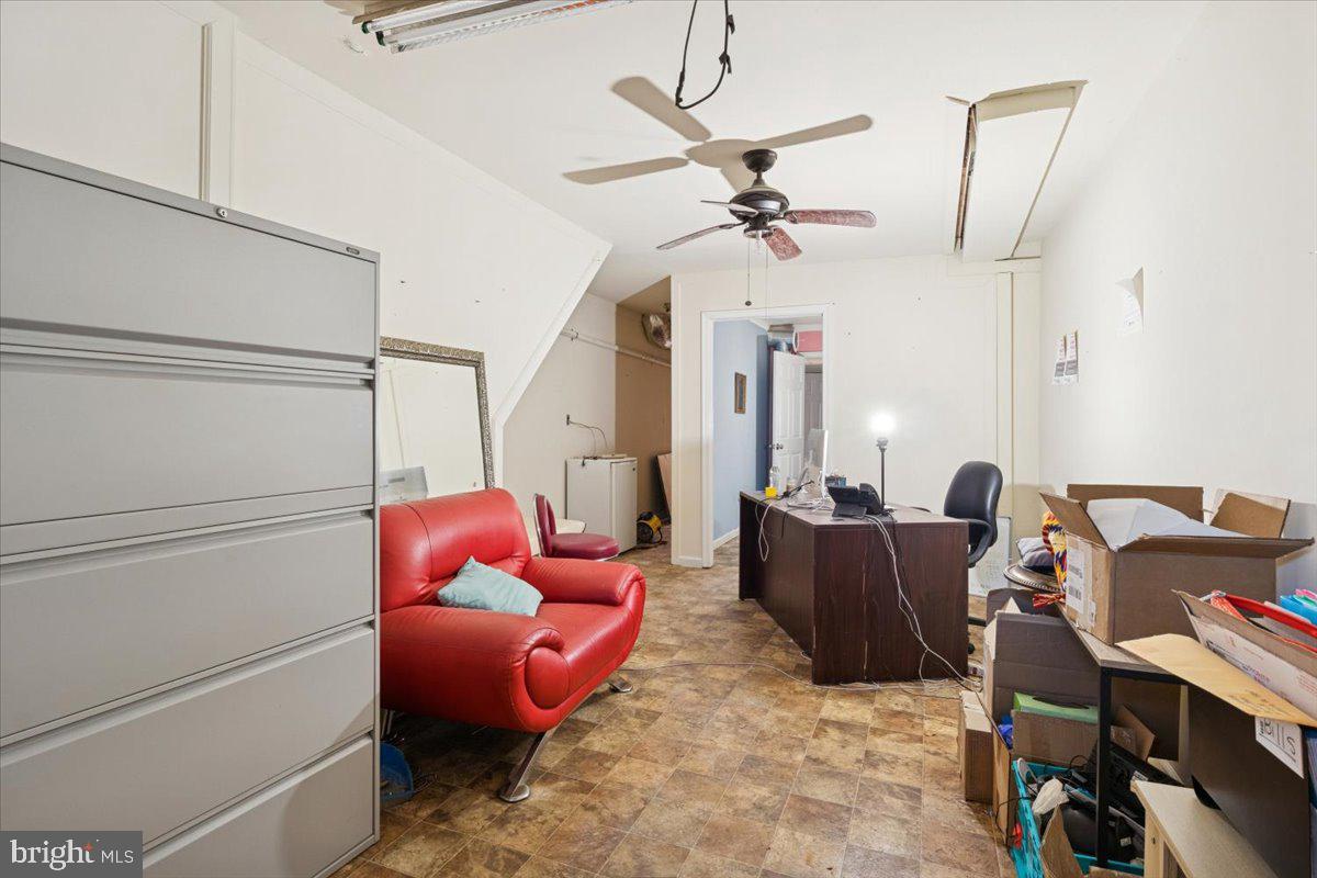 350 Montgomery Ave Property Photo 18