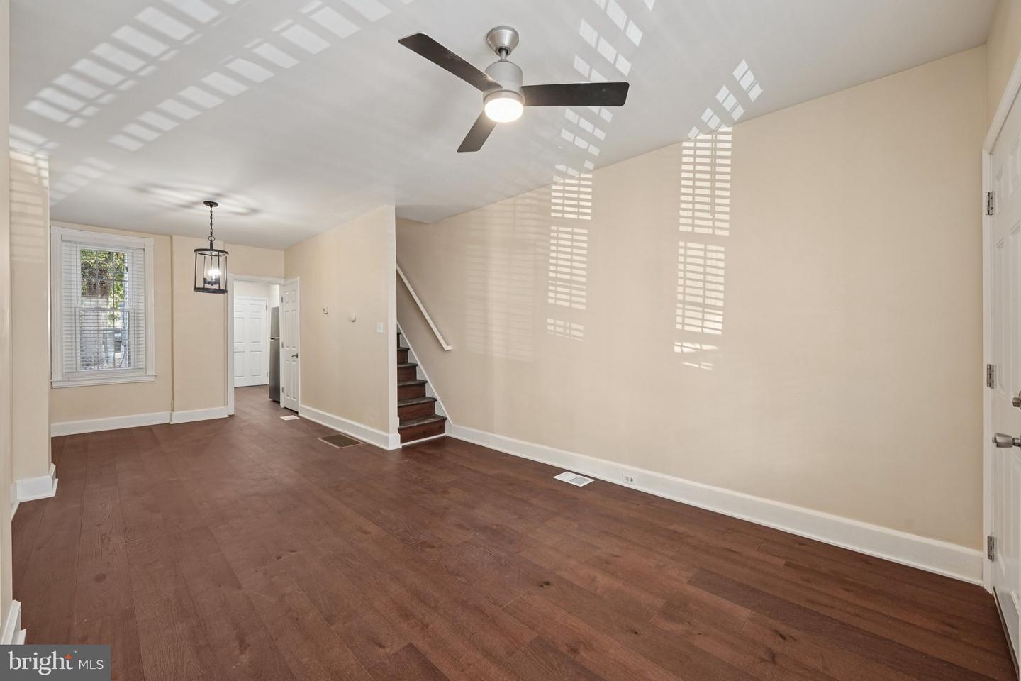 637 Kohn St Property Photo 2