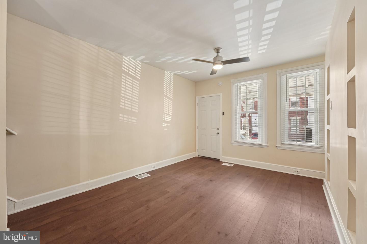 637 Kohn St Property Photo 12