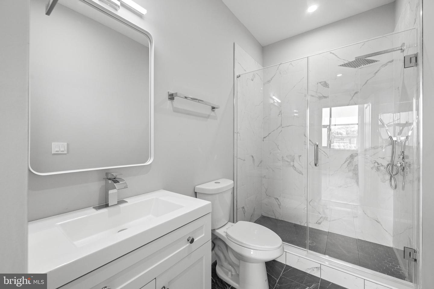36 N Narberth Ave #2c Property Photo 7