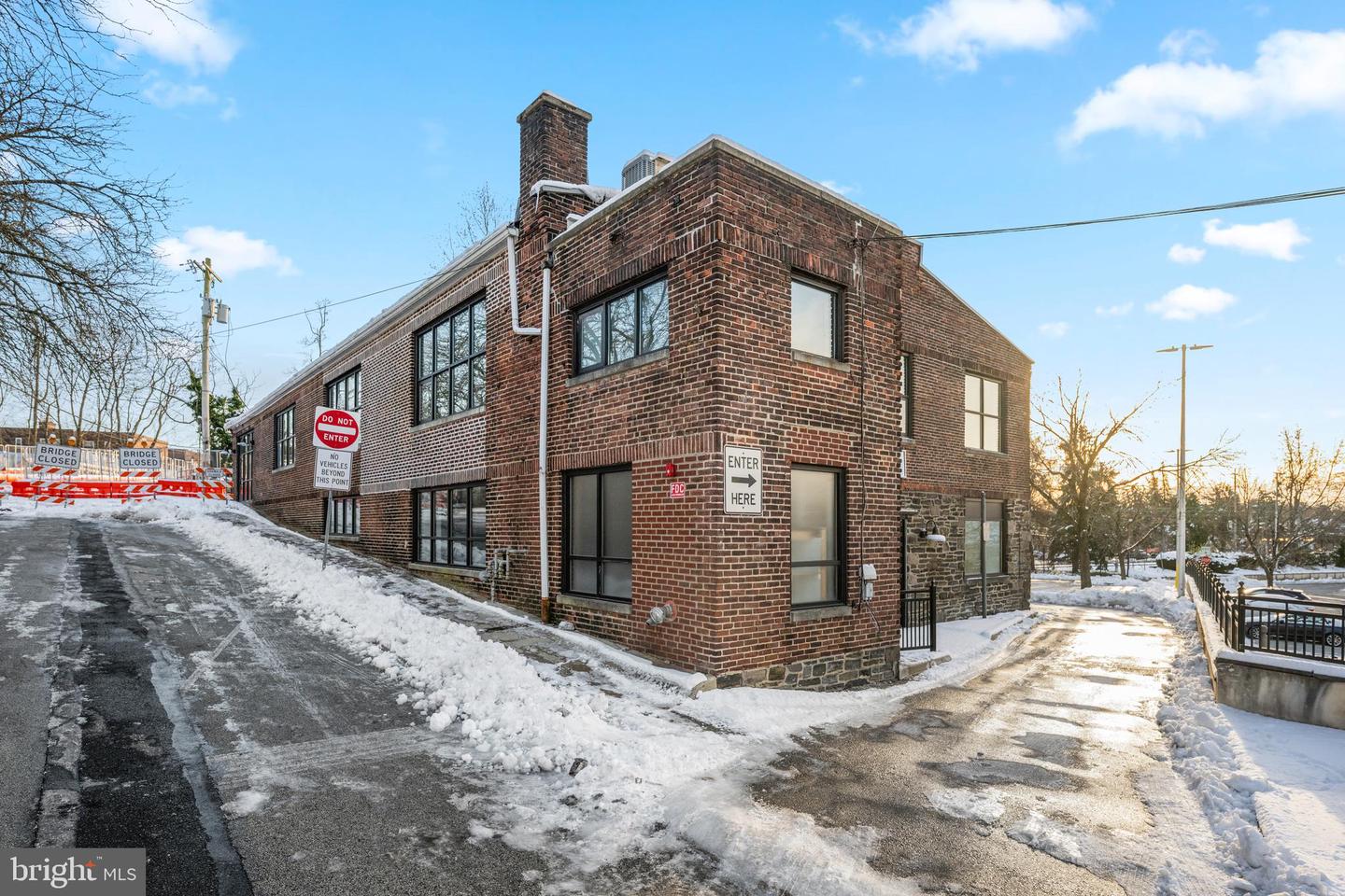 36 N Narberth Ave #2c Property Photo 12