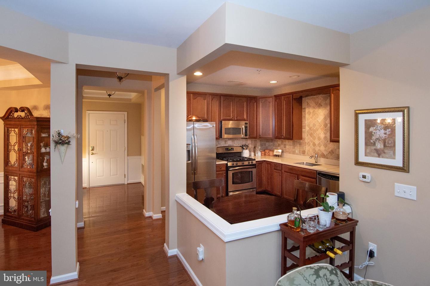 2204 Lilac Ct Property Photo 11