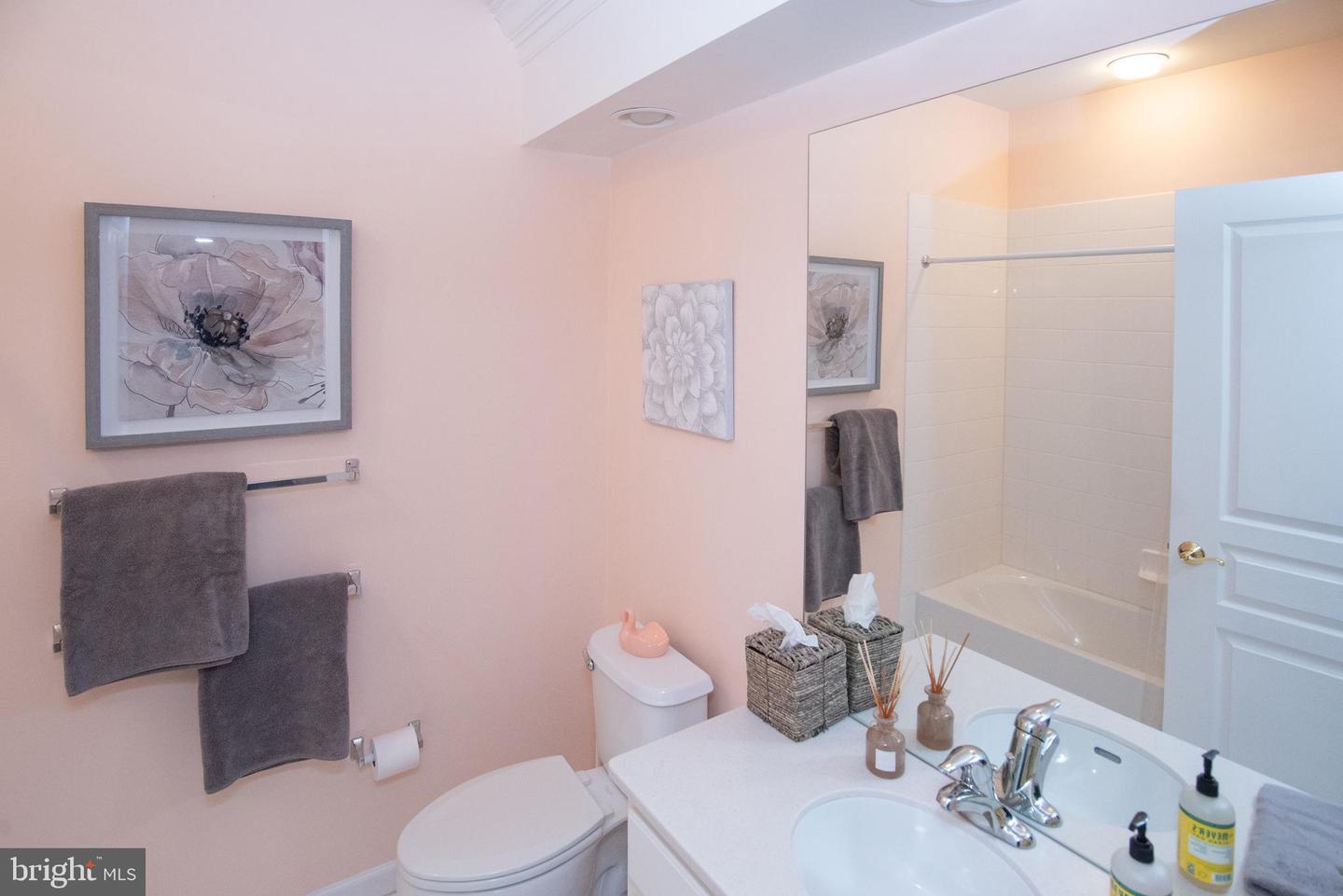 2204 Lilac Ct Property Photo 30