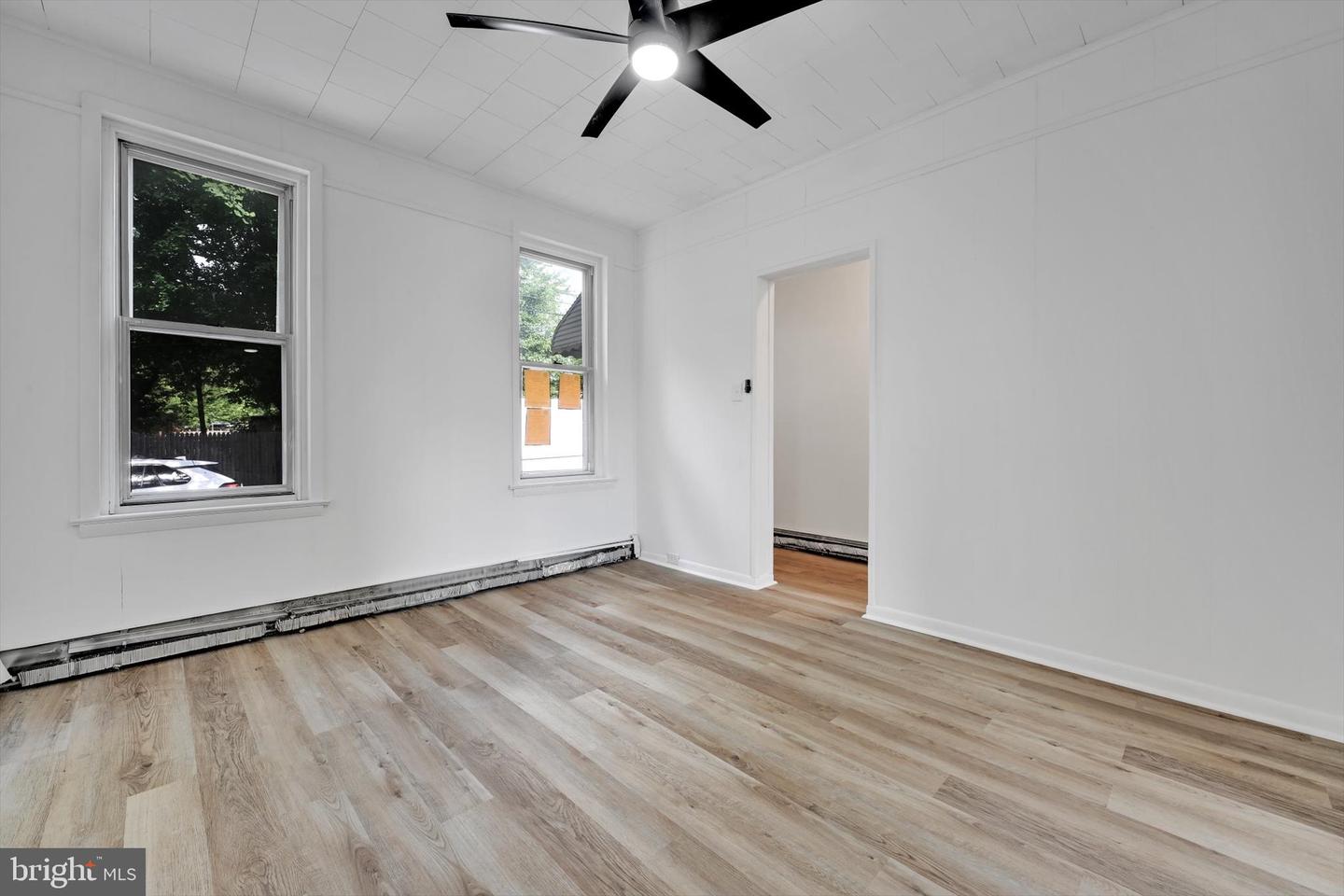170 S Franklin St Property Photo 7
