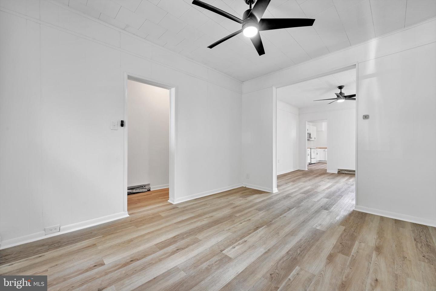170 S Franklin St Property Photo 8
