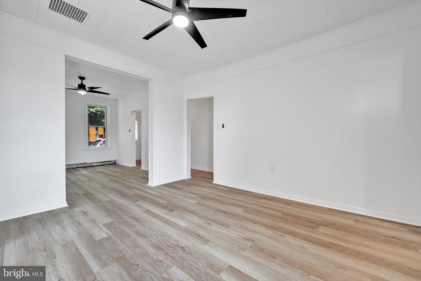 170 S Franklin St Property Photo 10