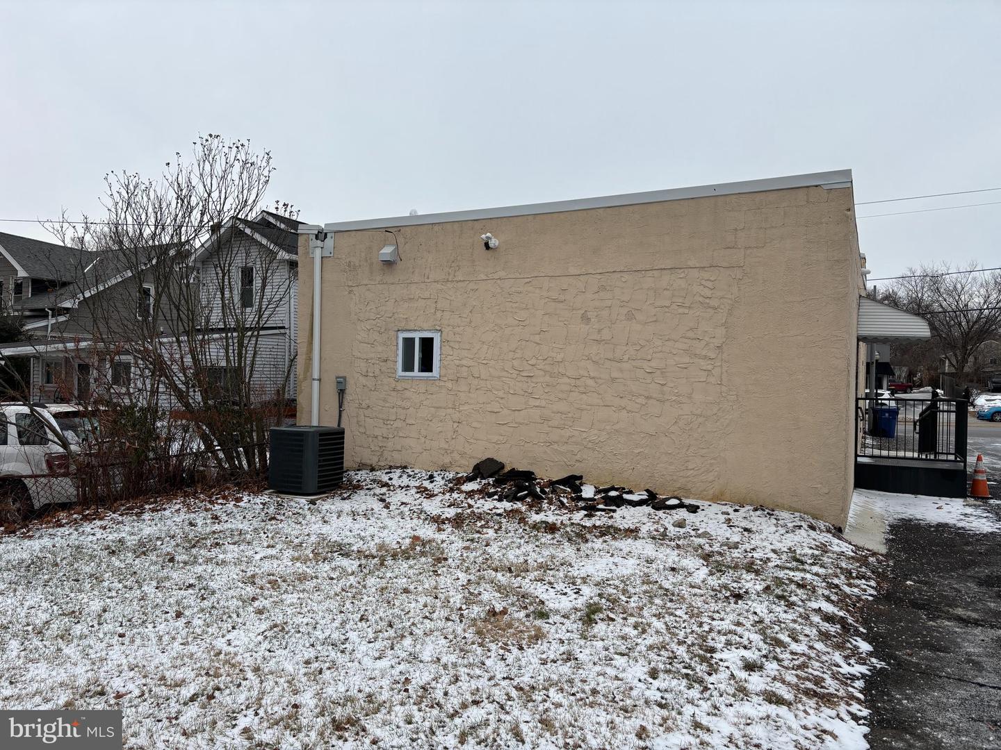 1737 Old York Rd Property Photo 17