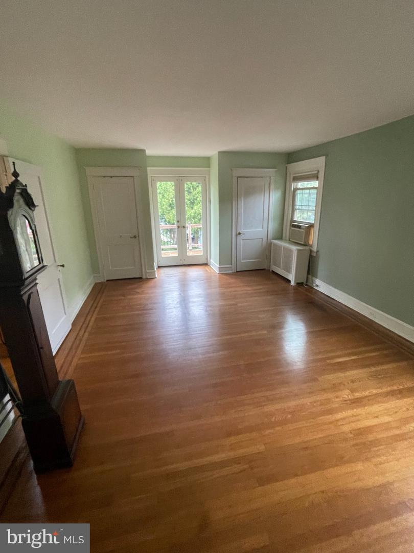 8128 Brookside Rd Property Photo 15