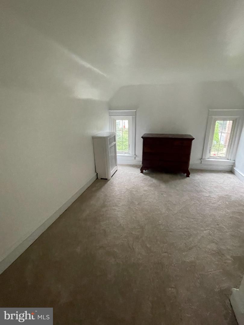 8128 Brookside Rd Property Photo 18
