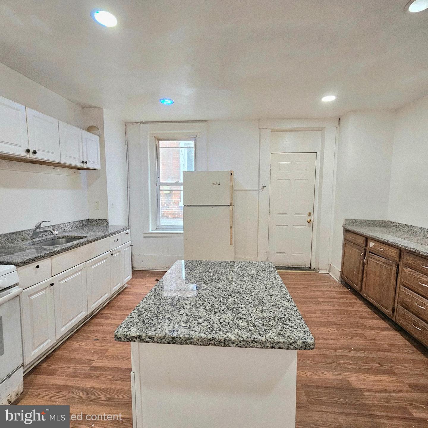 103 Pearl St Property Photo 10