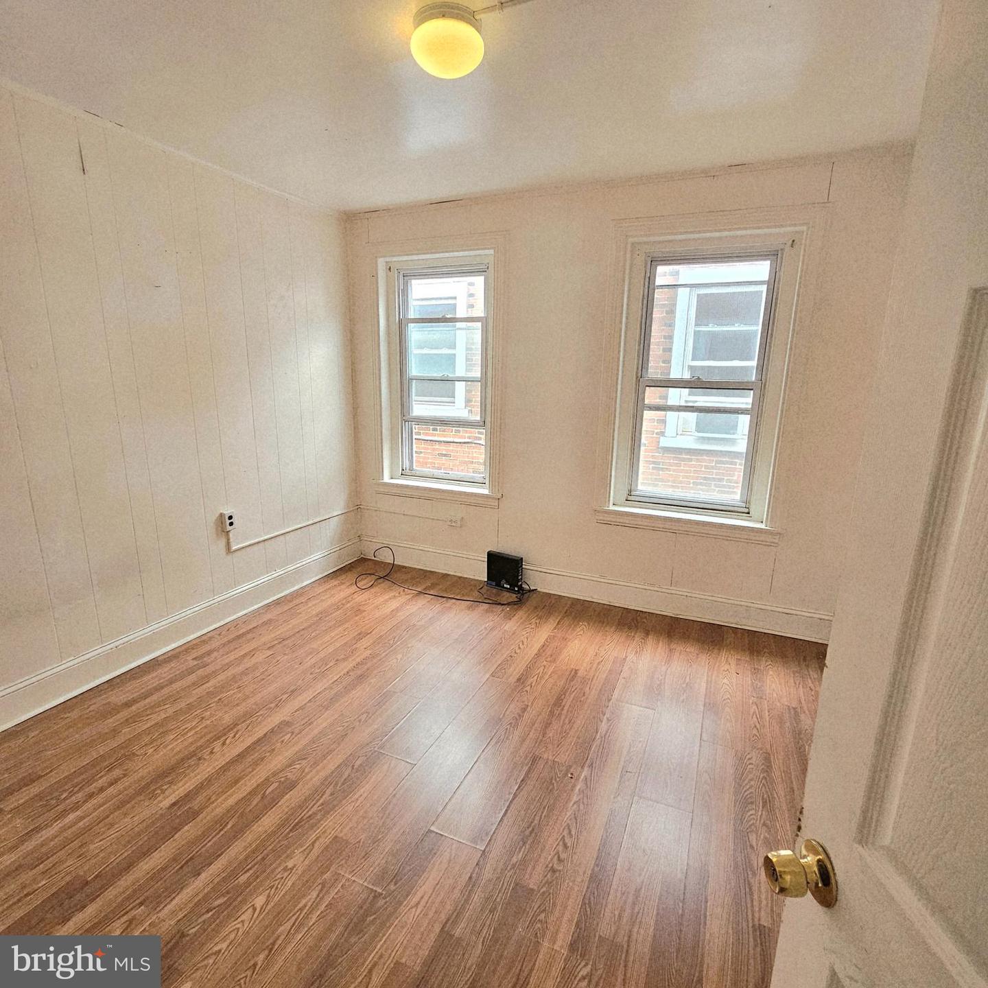 103 Pearl St Property Photo 17