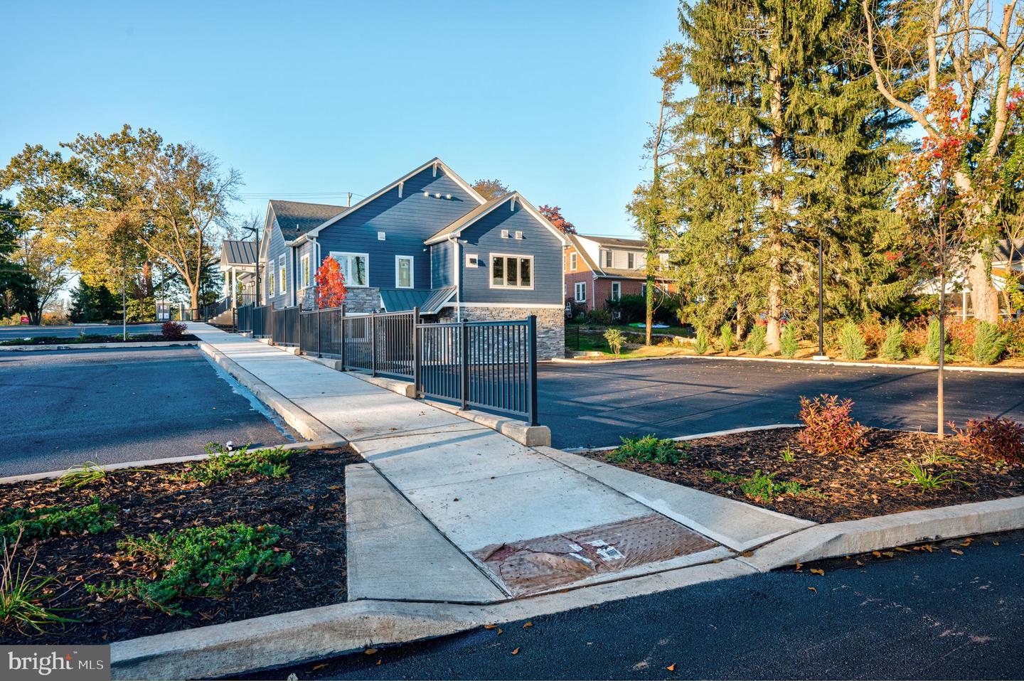 429 S Lewis Rd Property Photo 25