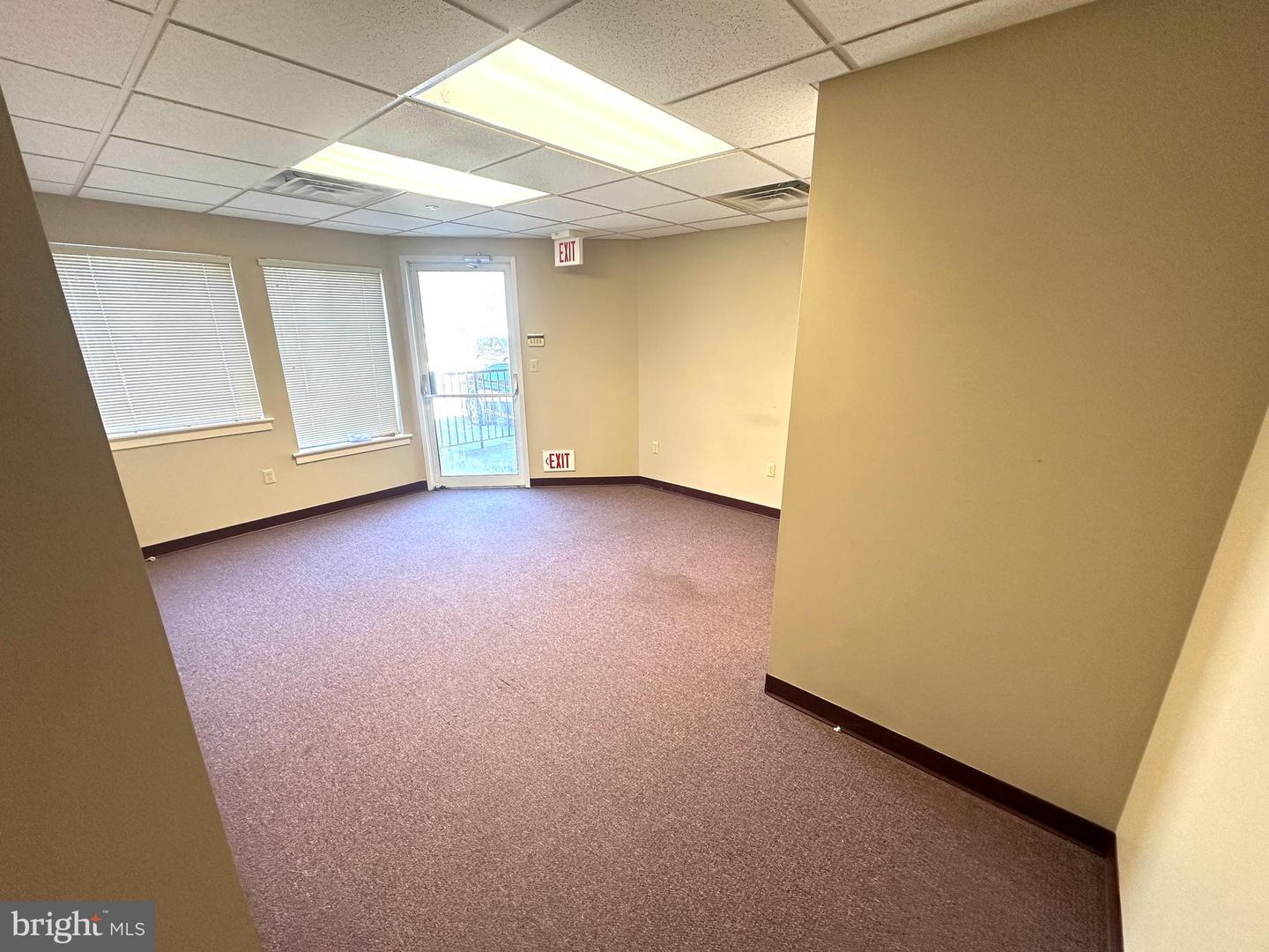 460 Lewis Rd #109 Property Photo 17