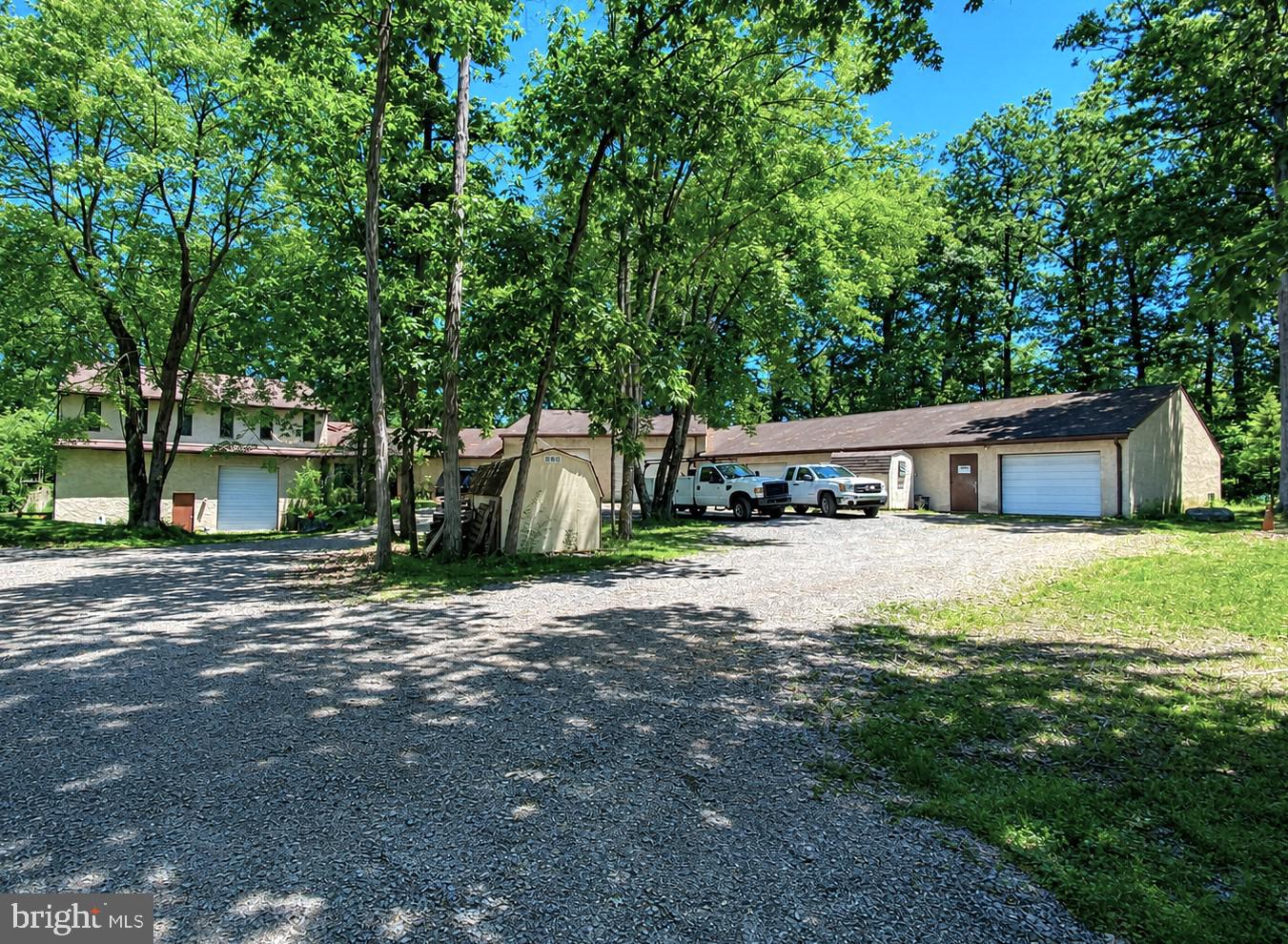 114 Airport Rd Property Photo 7