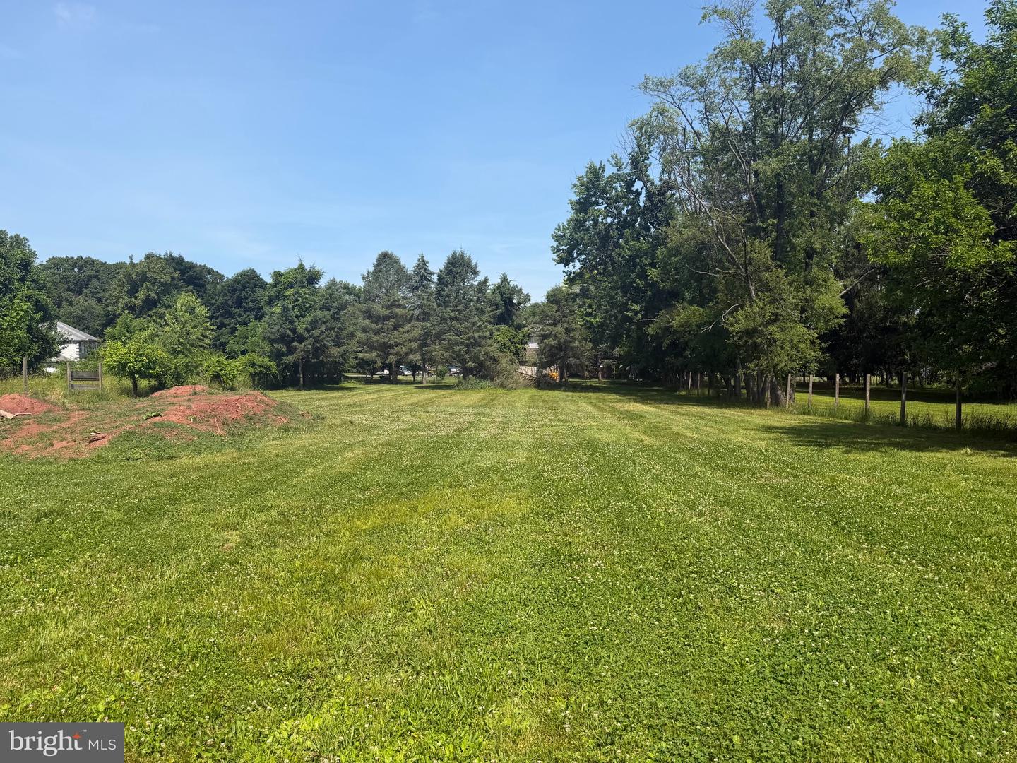 181 W 7th Ave #lot A Property Photo 1
