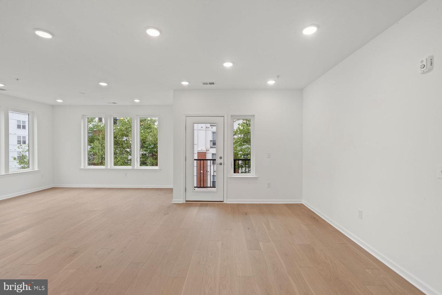 421 Washington St #108 Lewis Property Photo 12