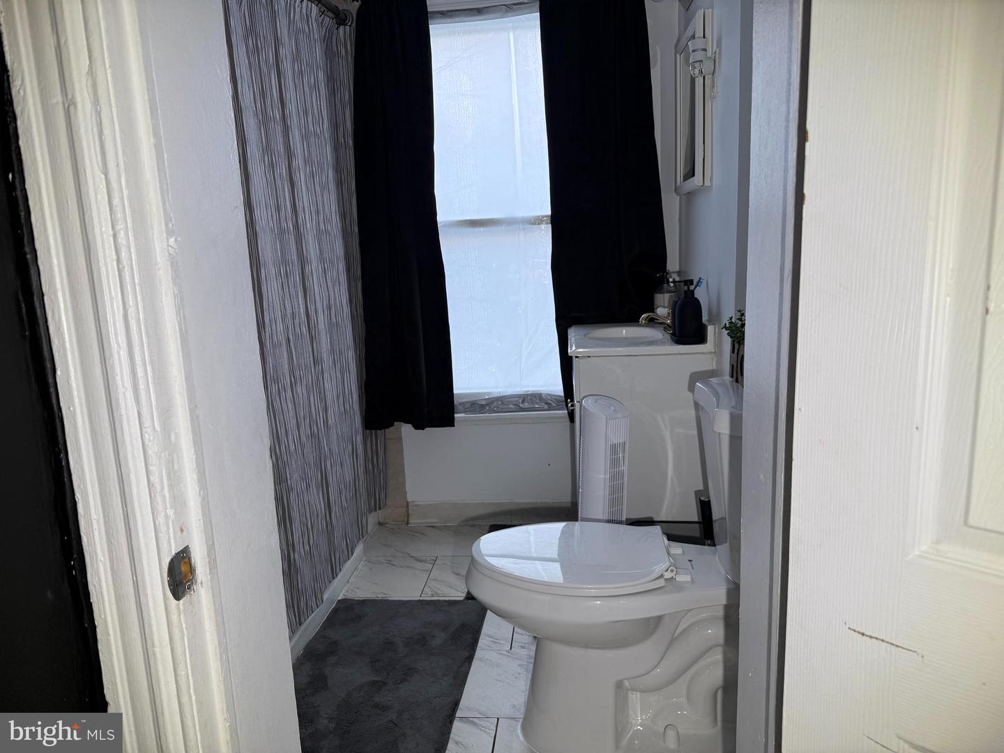 525 Kohn St Property Photo 6