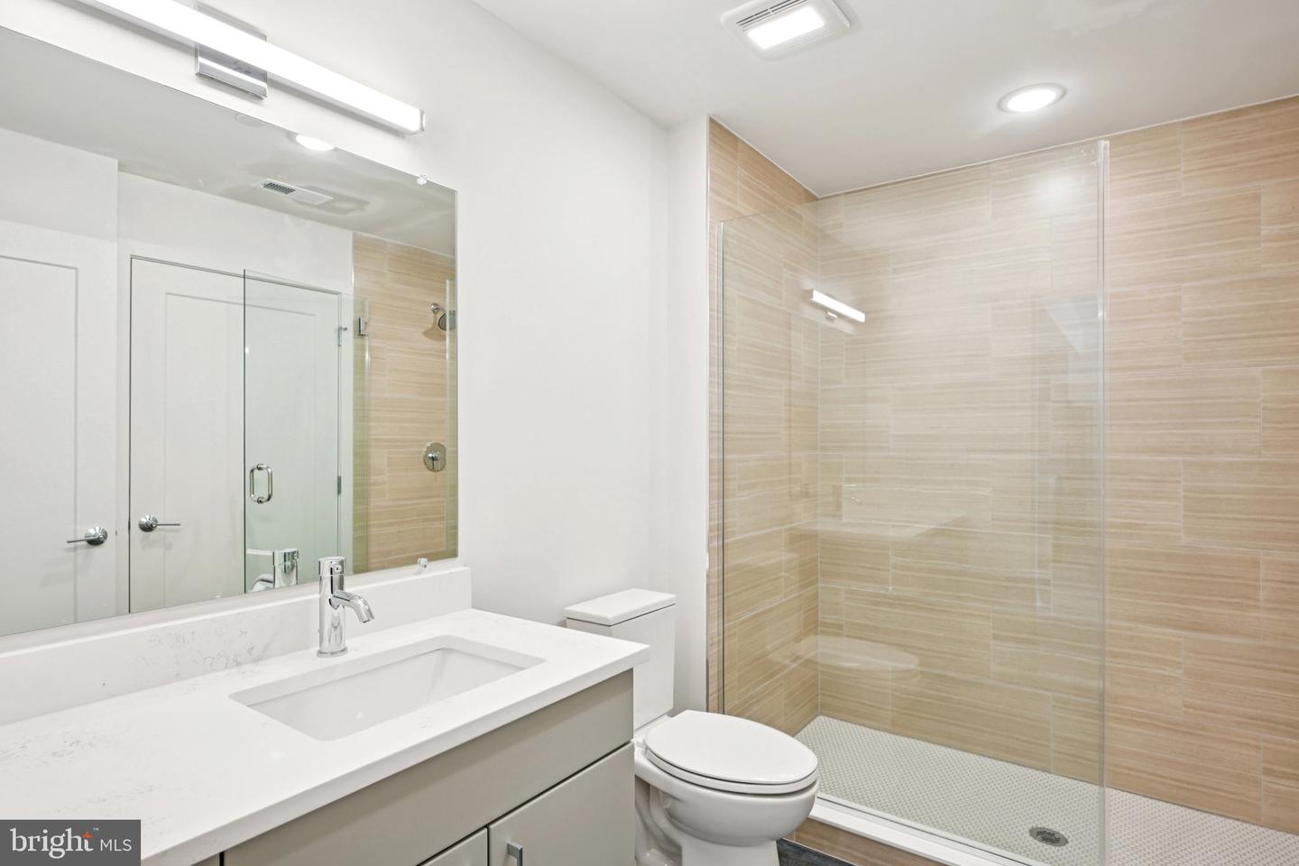 23 Rock Hill Rd #507 Property Photo 5