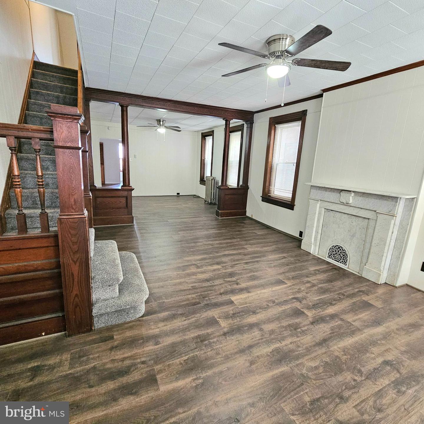 115 W 4th St Property Photo 7