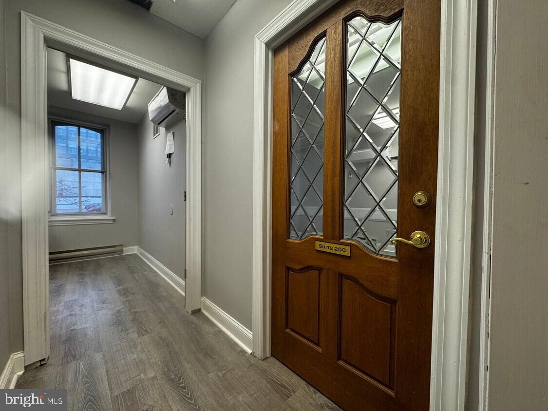 20 W Main St W Property Photo 18