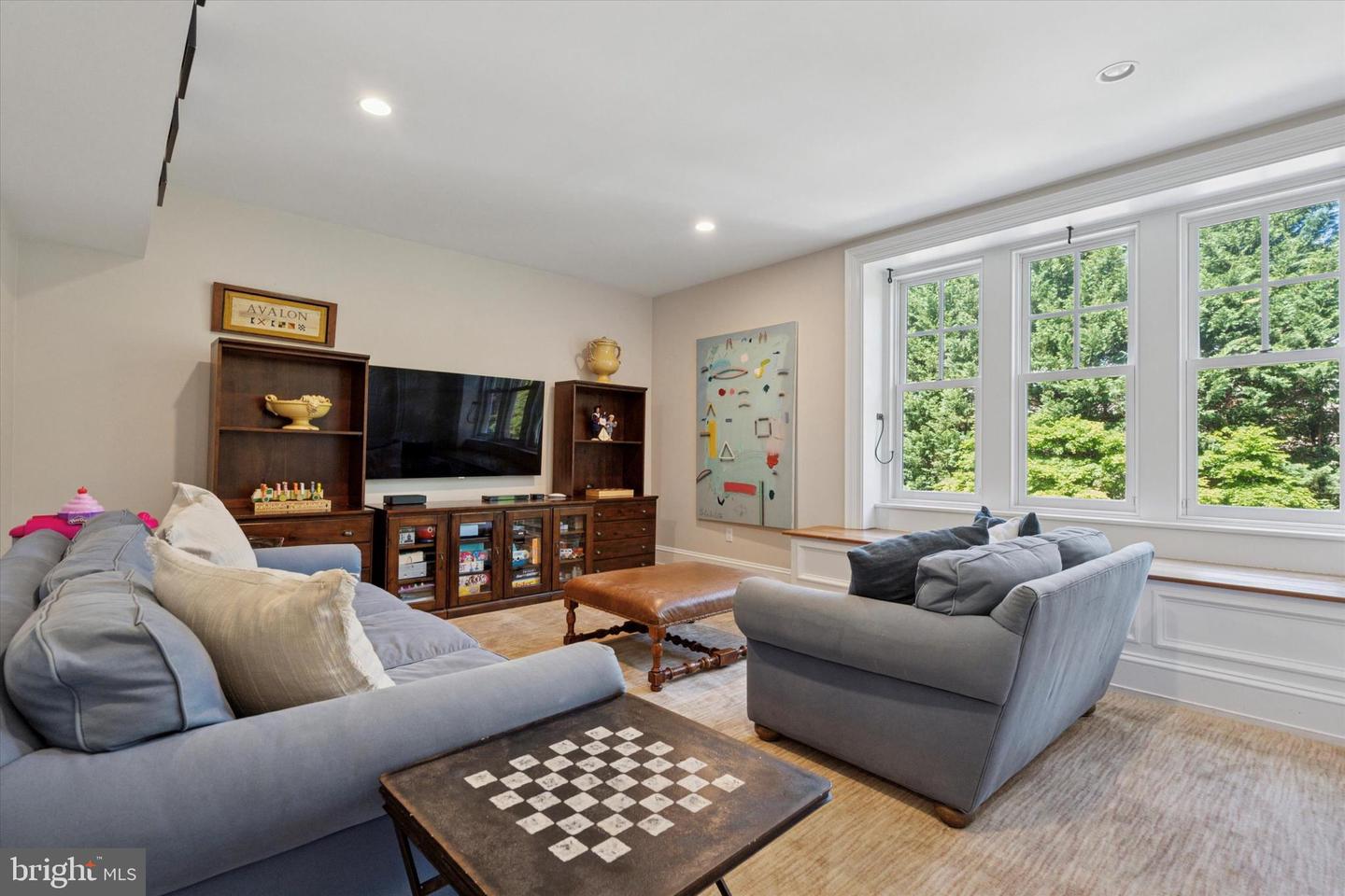 281 Winding Way Property Photo 18