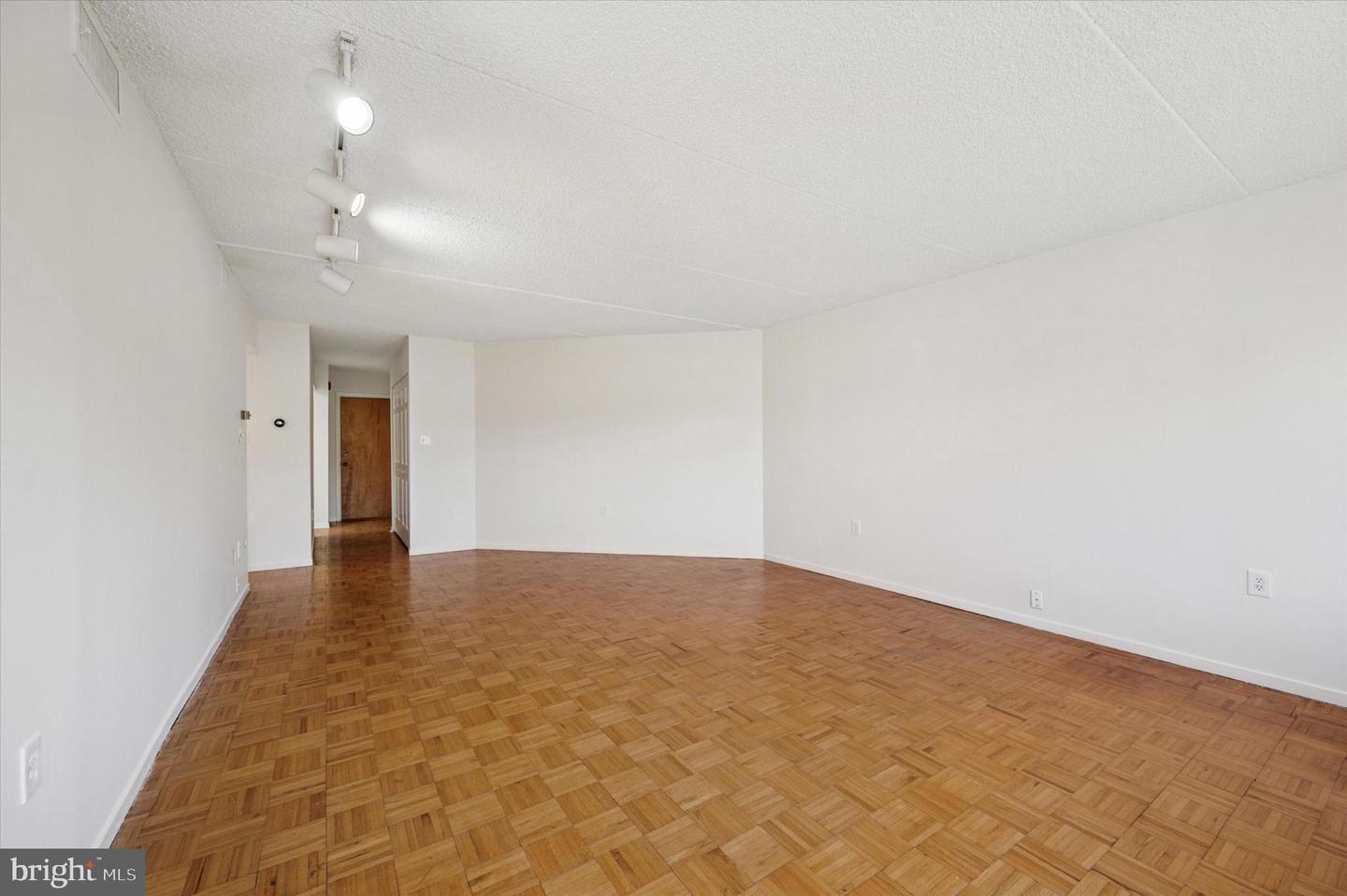 19 Rock Hill Rd #7-d Property Photo 11