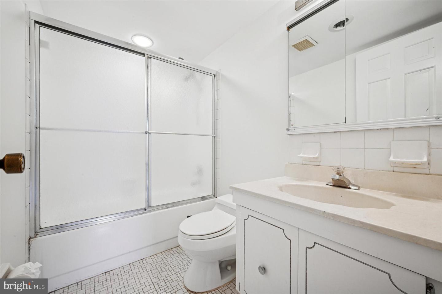19 Rock Hill Rd #7-d Property Photo 32