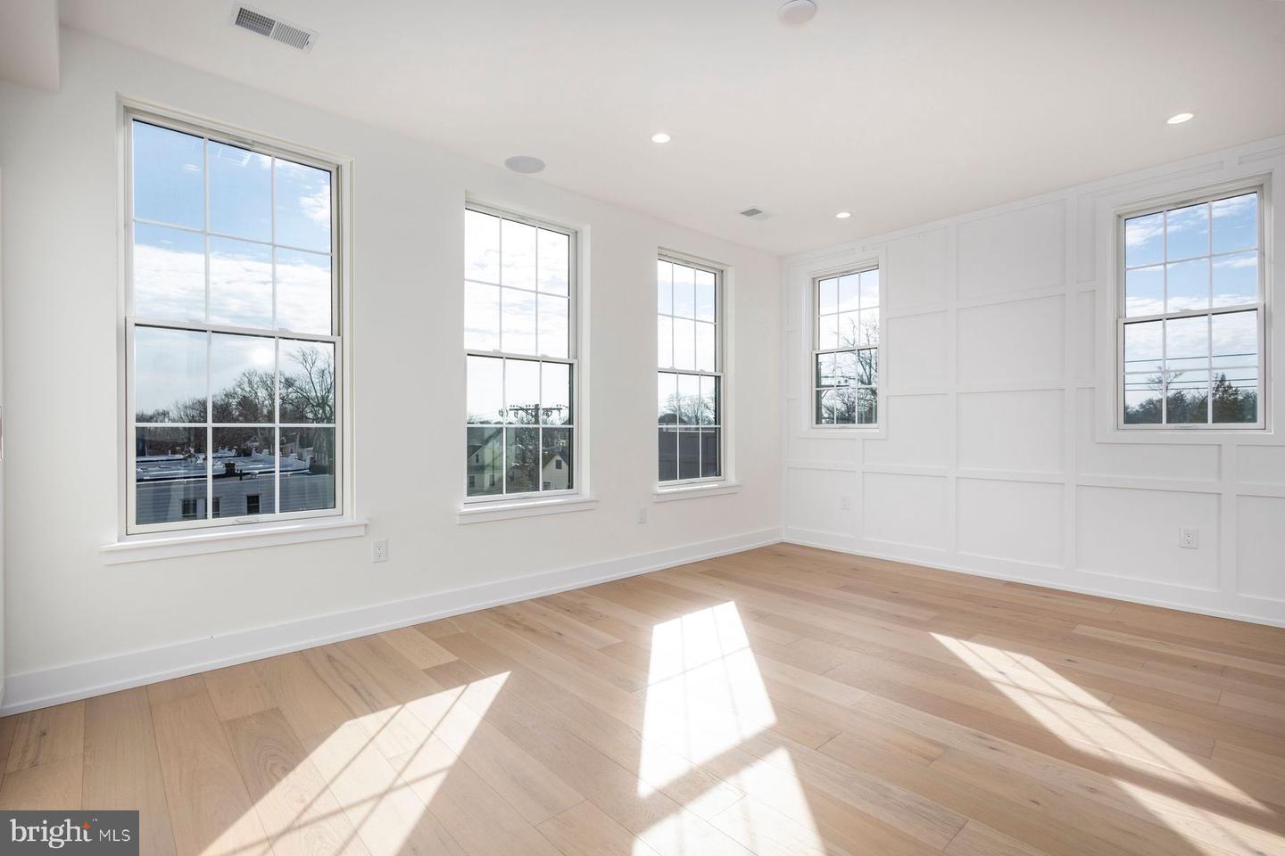 1096 E Willow Grove Ave #lot 12 Property Photo 7