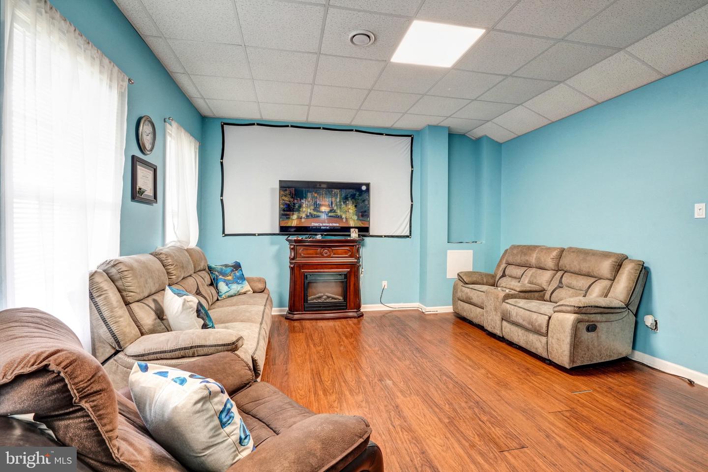 1623 Brynne Ln Property Photo 24