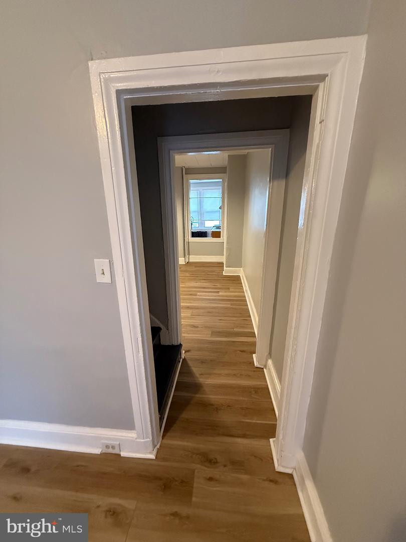 534 Green St Property Photo 3