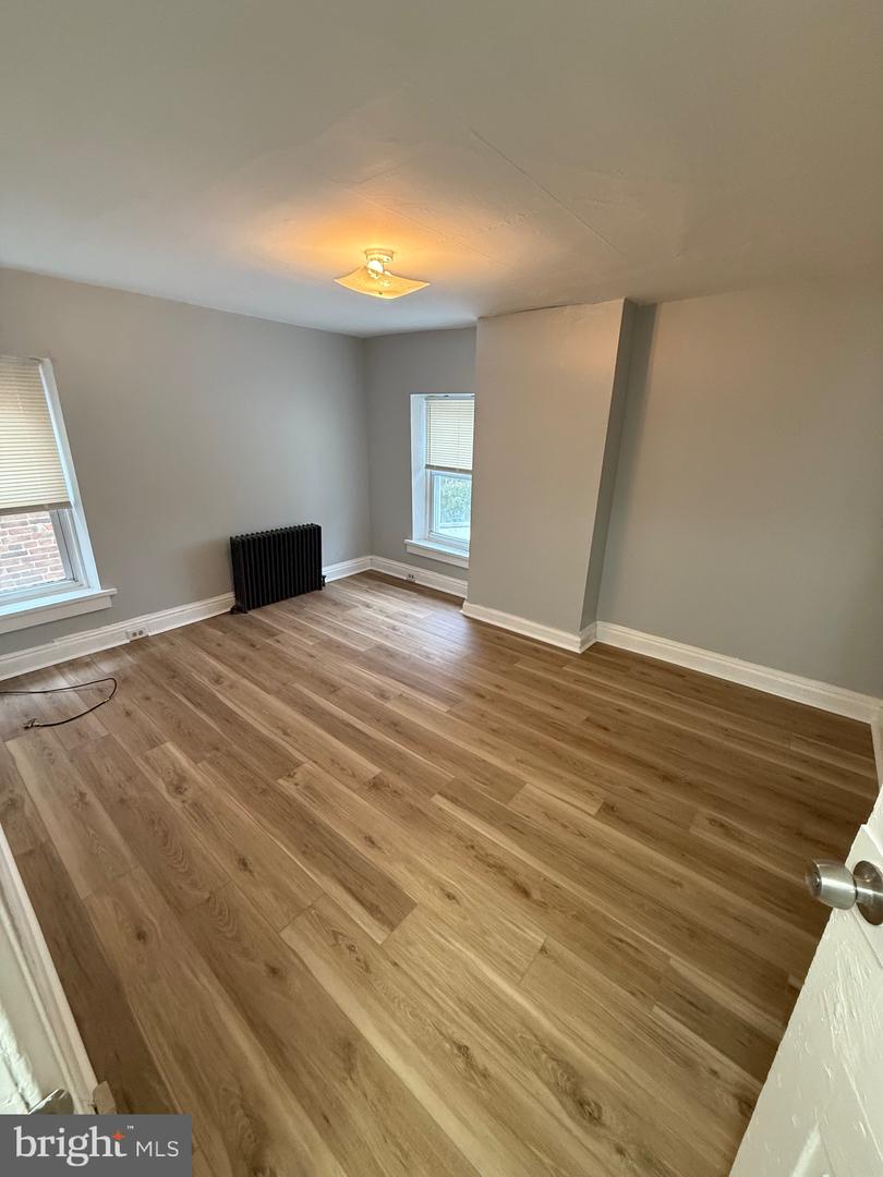 534 Green St Property Photo 11