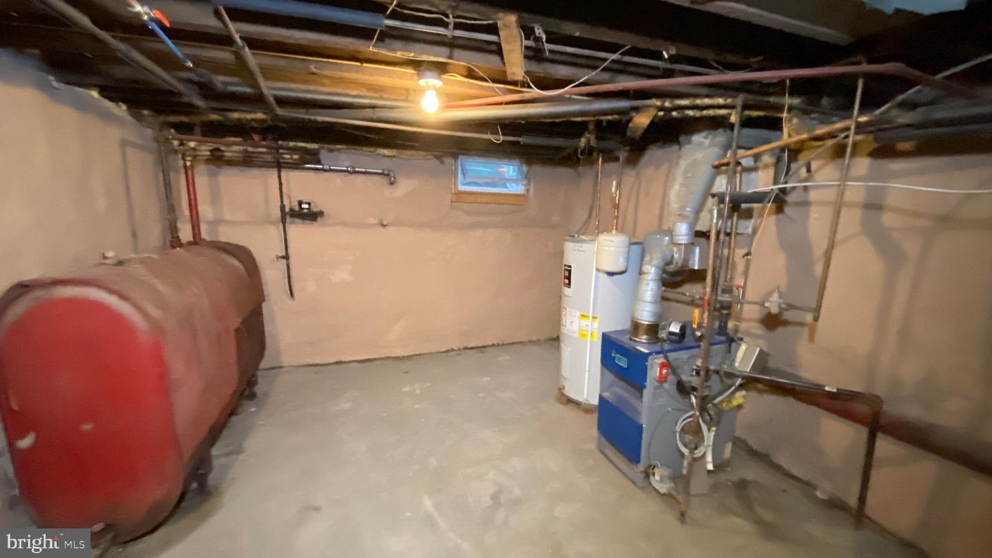 534 Green St Property Photo 15