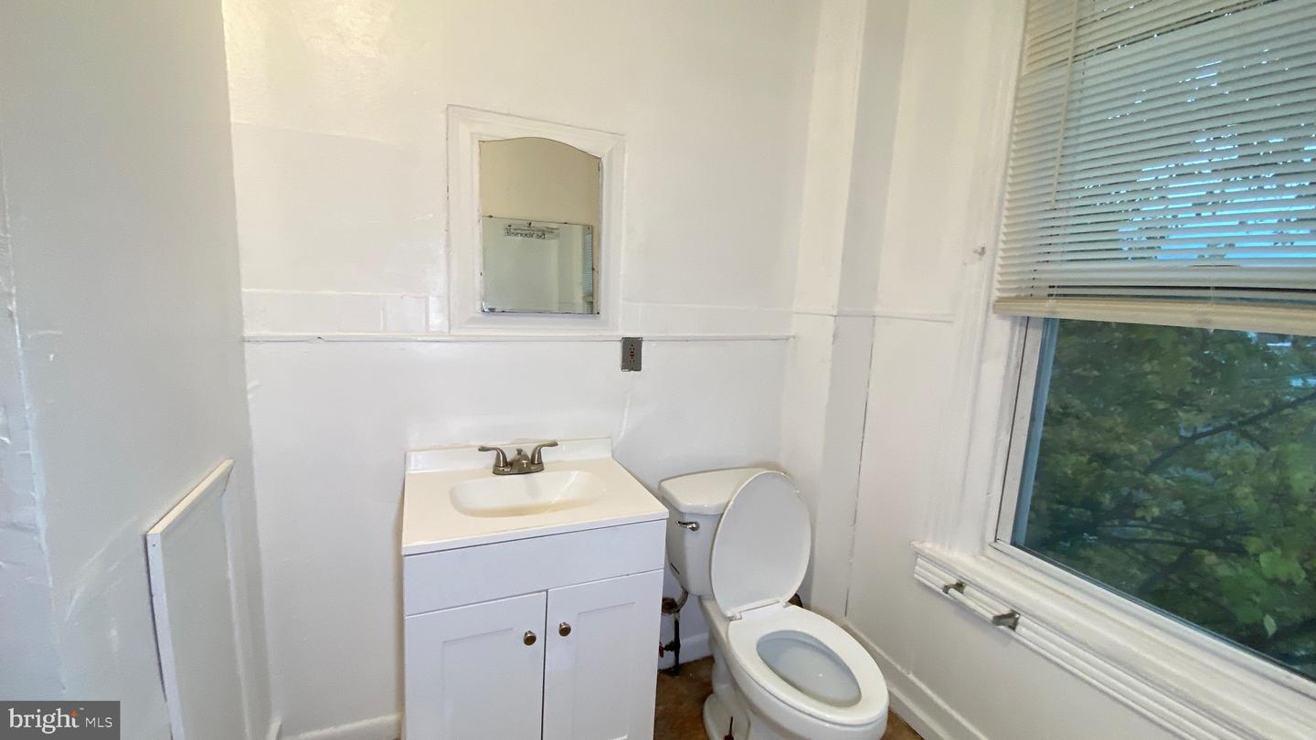 534 Green St Property Photo 24