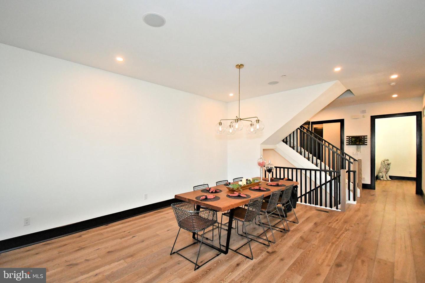10 Richards Way Property Photo 10