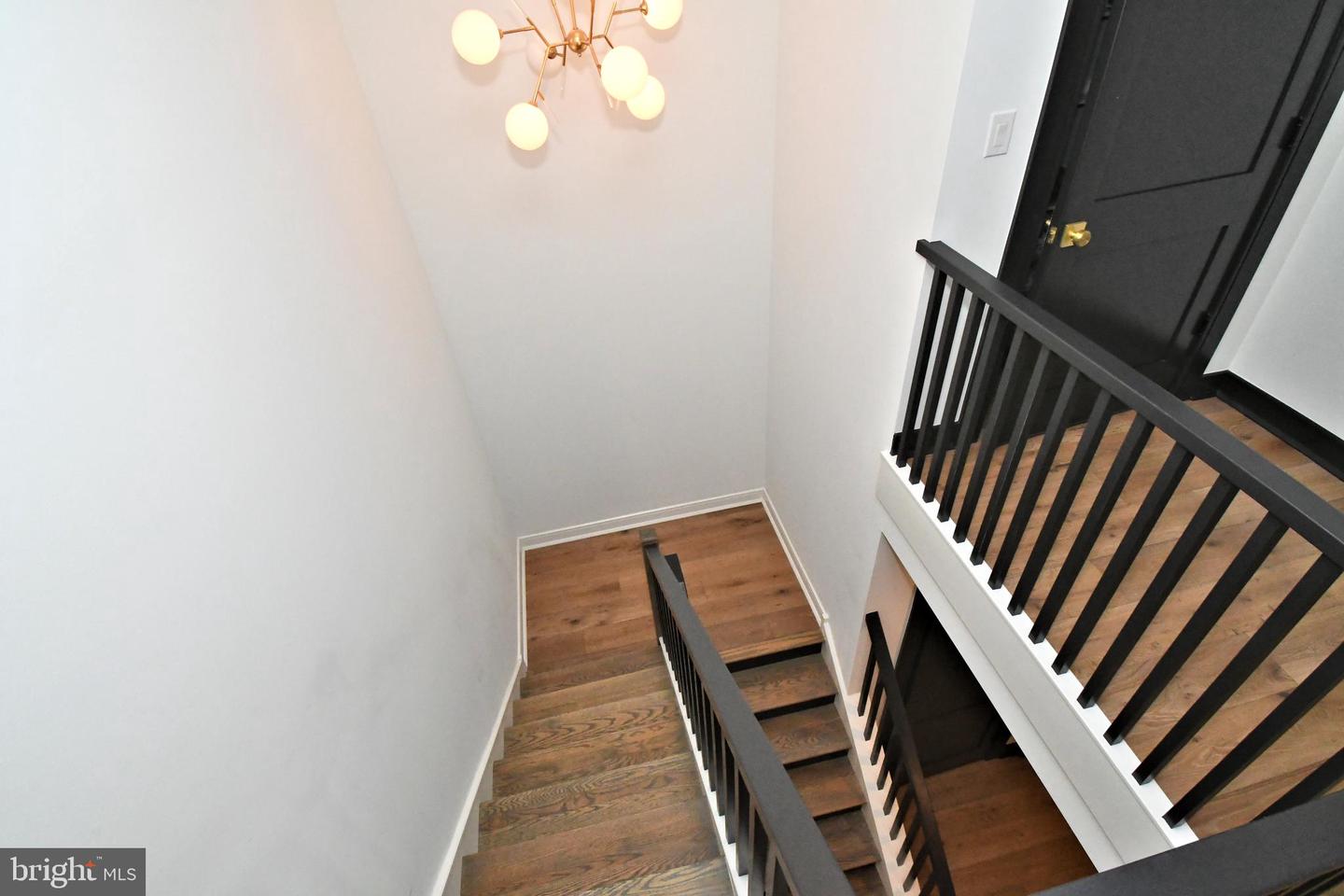 10 Richards Way Property Photo 28