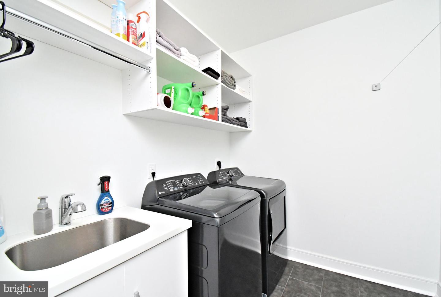 10 Richards Way Property Photo 56