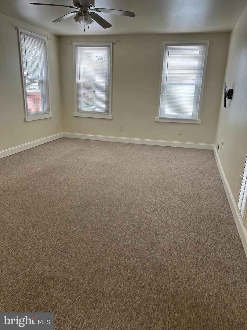 220 Ryers Ave Property Photo 5