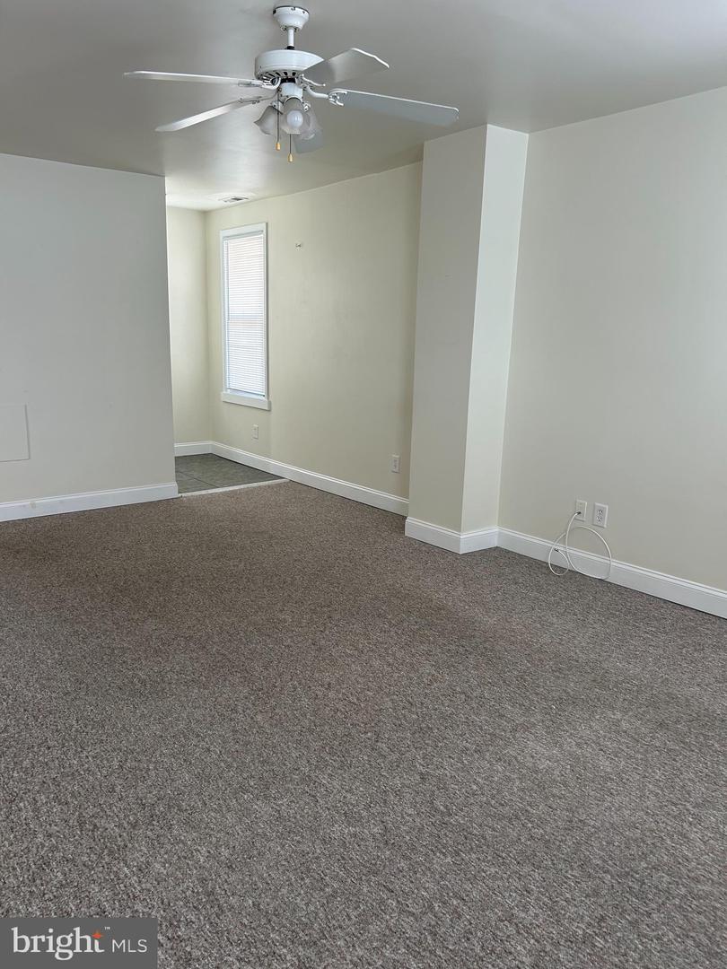220 Ryers Ave Property Photo 7