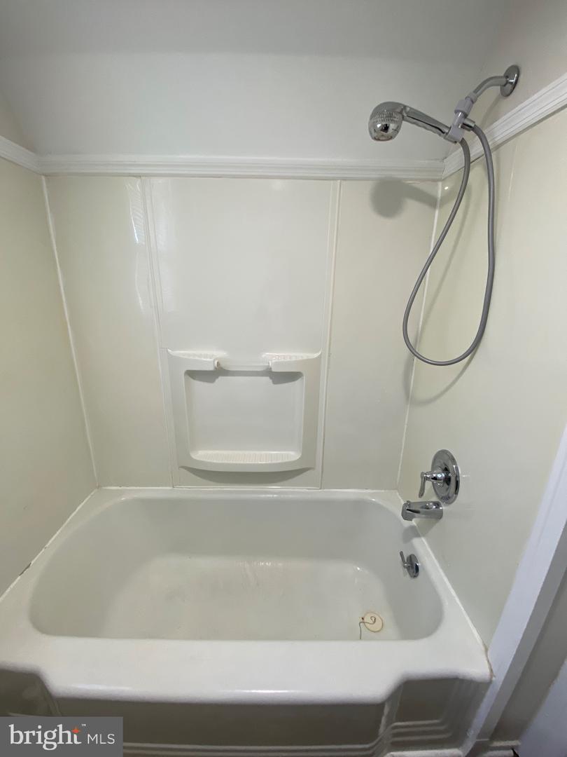 478 E Main St #penthouse 3rd Floor Property Photo 11
