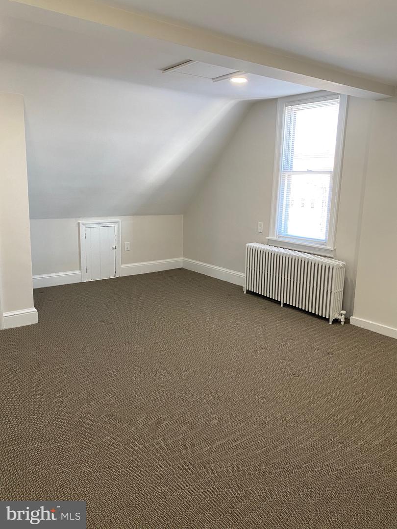 478 E Main St #penthouse 3rd Floor Property Photo 15