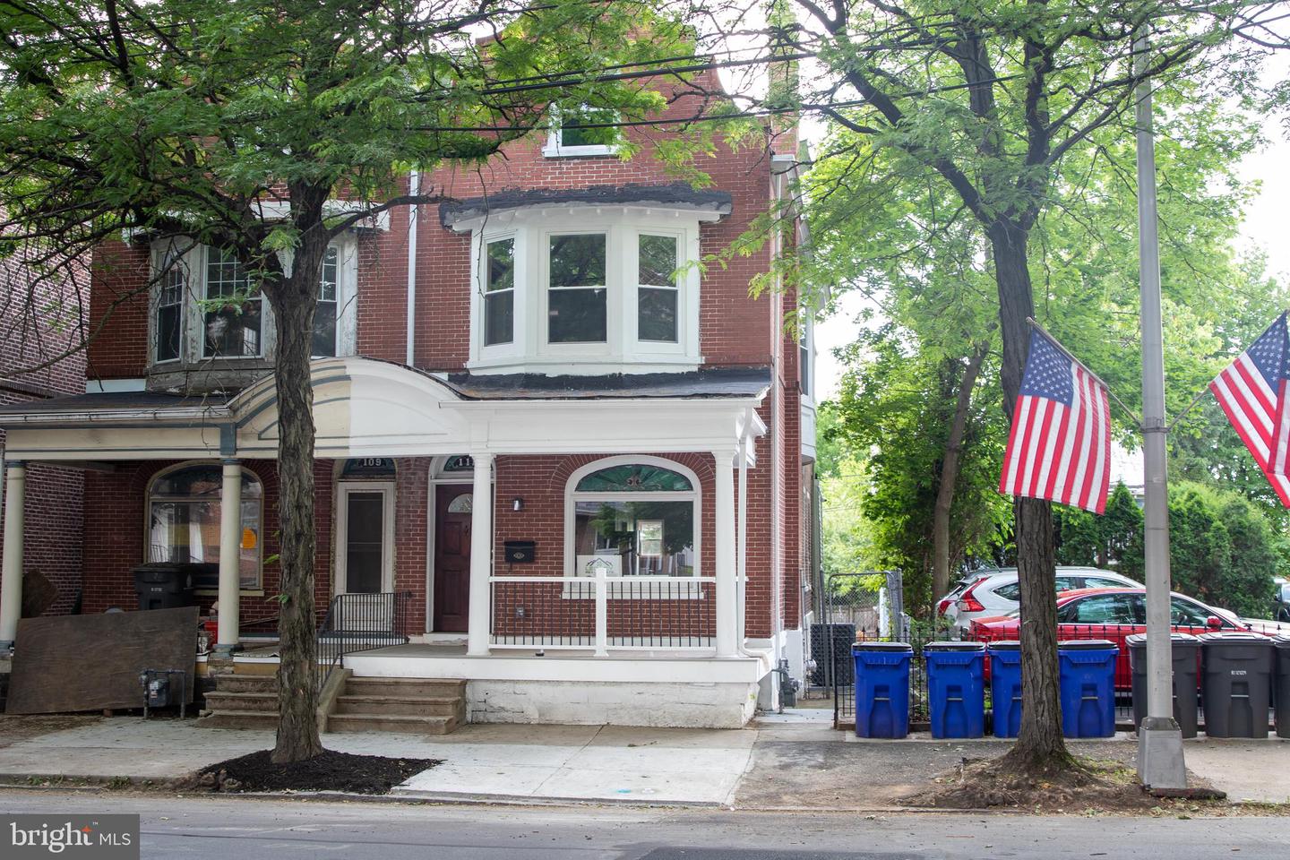 111 HANOVER Property Photo 1