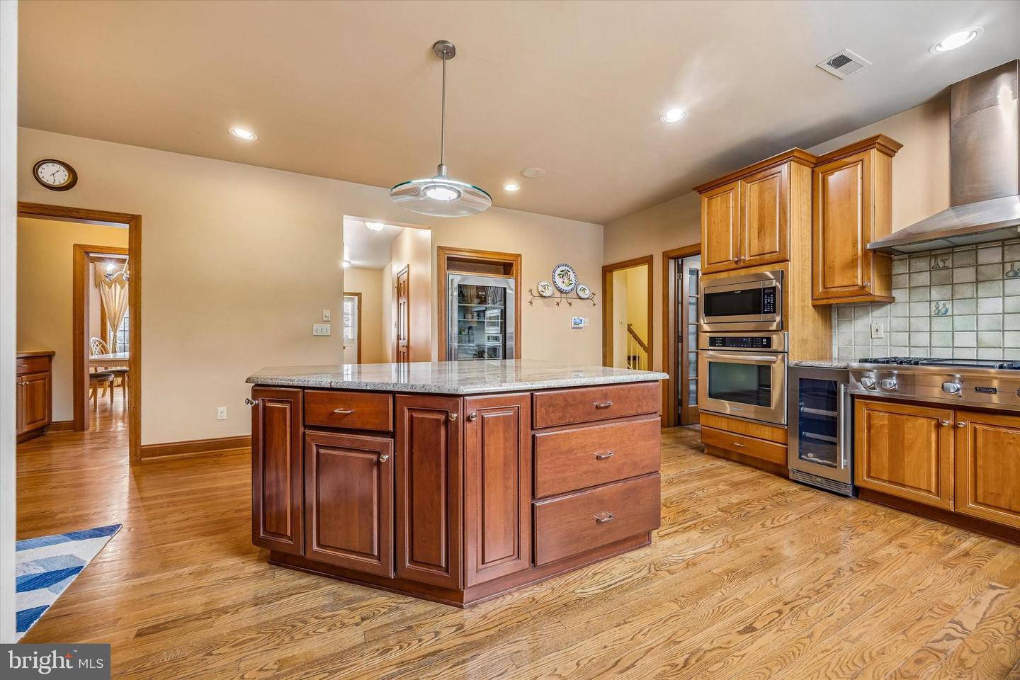 839 Foxfield Rd Property Photo 14