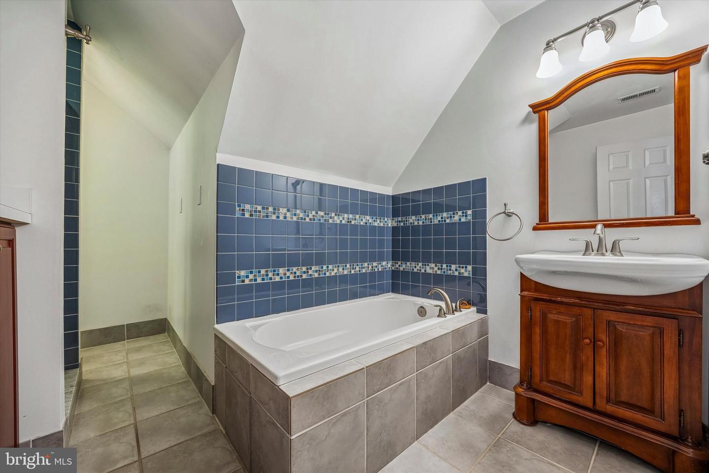 839 Foxfield Rd Property Photo 43