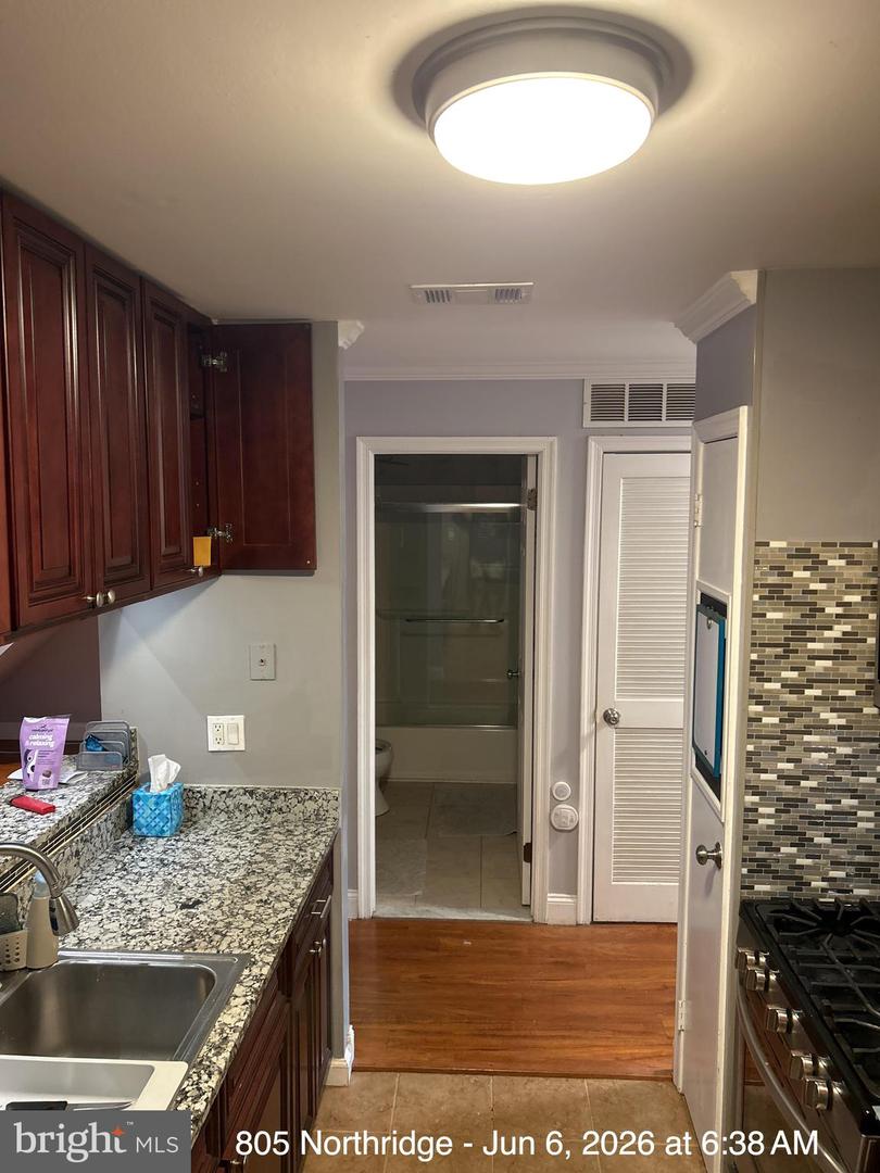 805 Northridge Dr #108-b Property Photo 3