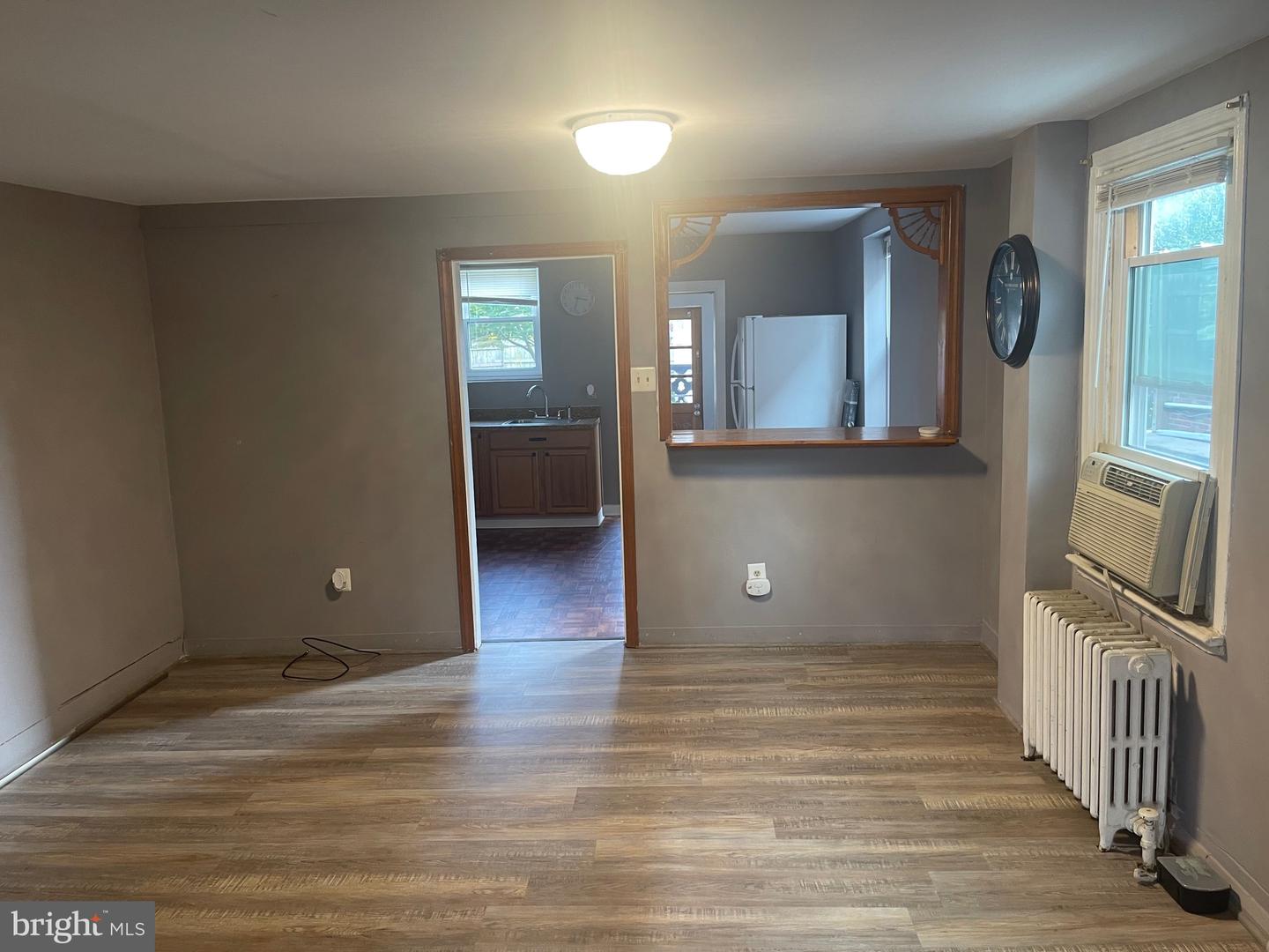 528-526-528 East Ave Property Photo 18