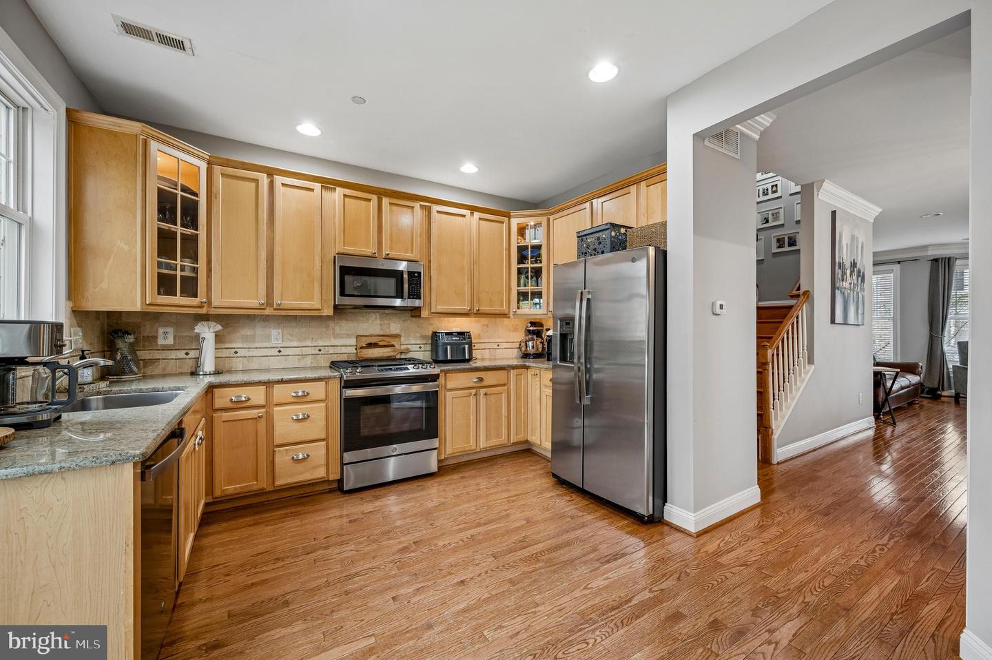 201 Cobblestone Dr Property Photo 8