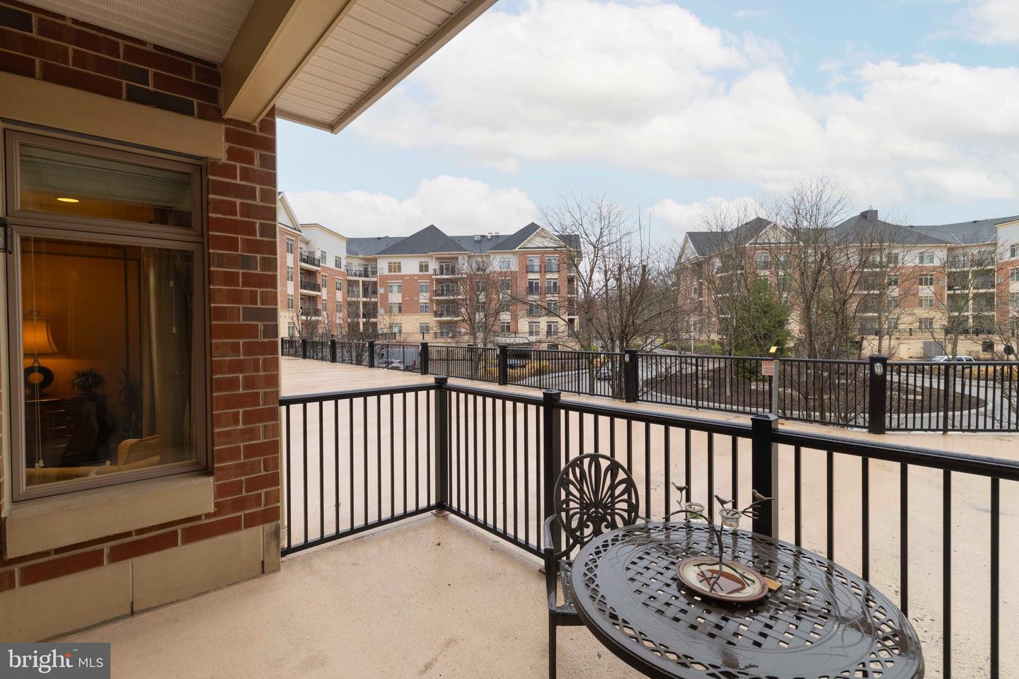 227 Carson Ter Property Photo 25