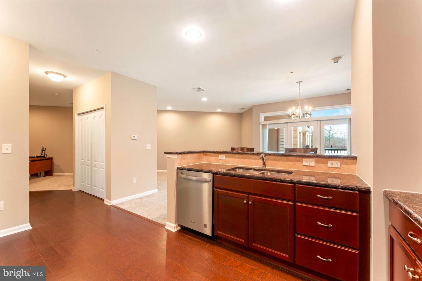 254 Carson Ter Property Photo 14