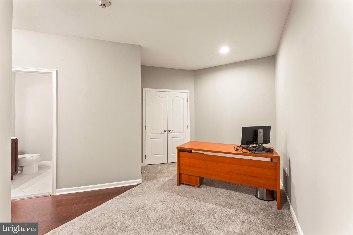 254 Carson Ter Property Photo 20