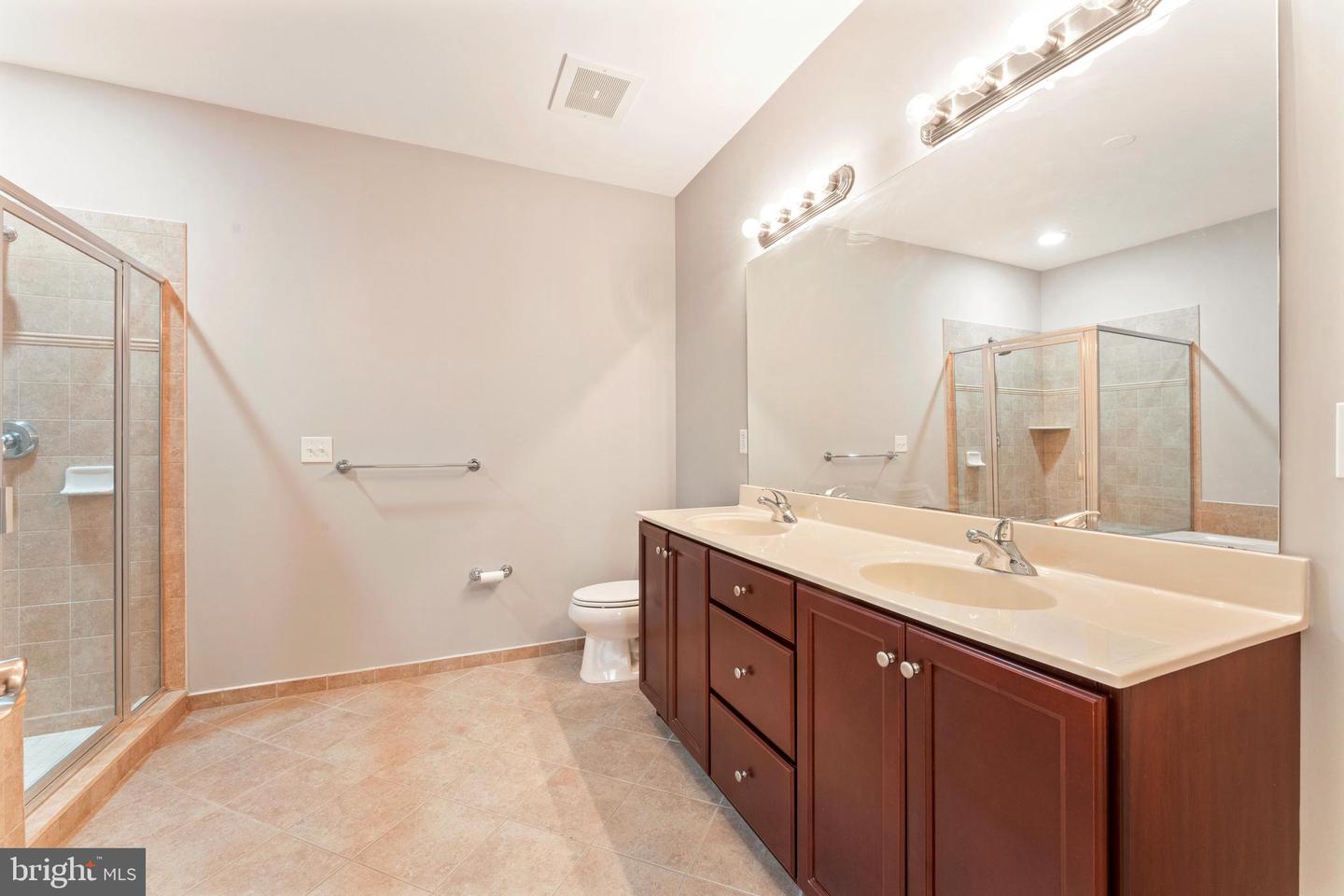 254 Carson Ter Property Photo 27